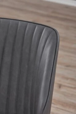 Chaise LUNDERSKOV Noir -Royal Oak || Basic Soldes Boutique 137735