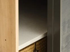 Armoire SALTOV 150x222 Chêne/noir -Royal Oak || Basic Soldes Boutique 165233 1