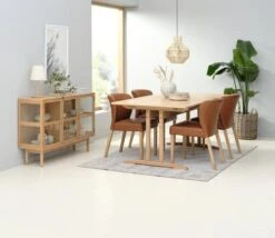 AALBORG L180/270 Table + 4 KULBY Chaises Brun/chêne 5 AALBORG L180/270 Table + 4 KULBY Chaises Brun/chêne -Royal Oak || Basic Soldes Boutique 189192 1