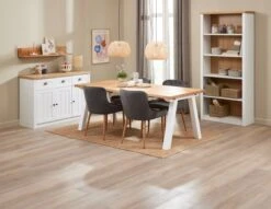 SKAGEN L200 Table Blanc/chêne + 4 PEBRINGE Chaises Vel. Gris 5 SKAGEN L200 Table Blanc/chêne + 4 PEBRINGE Chaises Vel. Gris -Royal Oak || Basic Soldes Boutique 214475 2